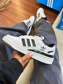 FORUM LOW BRANCO PRETO