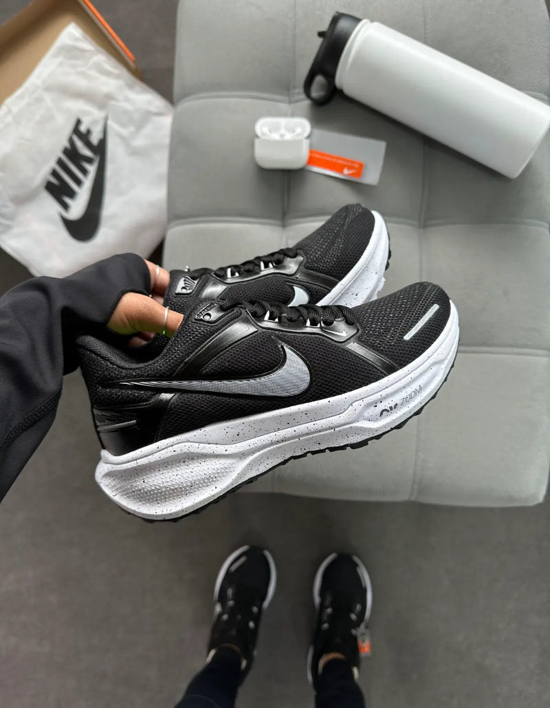 ZOOM PEGASUS 41 PRETO BRANCO