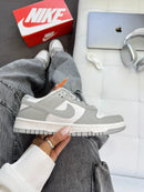 DUNK LOW BRANCO CINZA